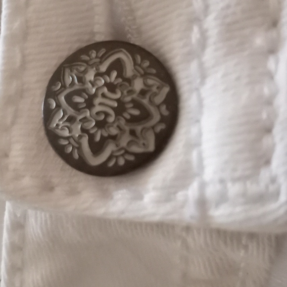 Miss Me Signature Ankle Skinny Jeans - Picture 6 of 12